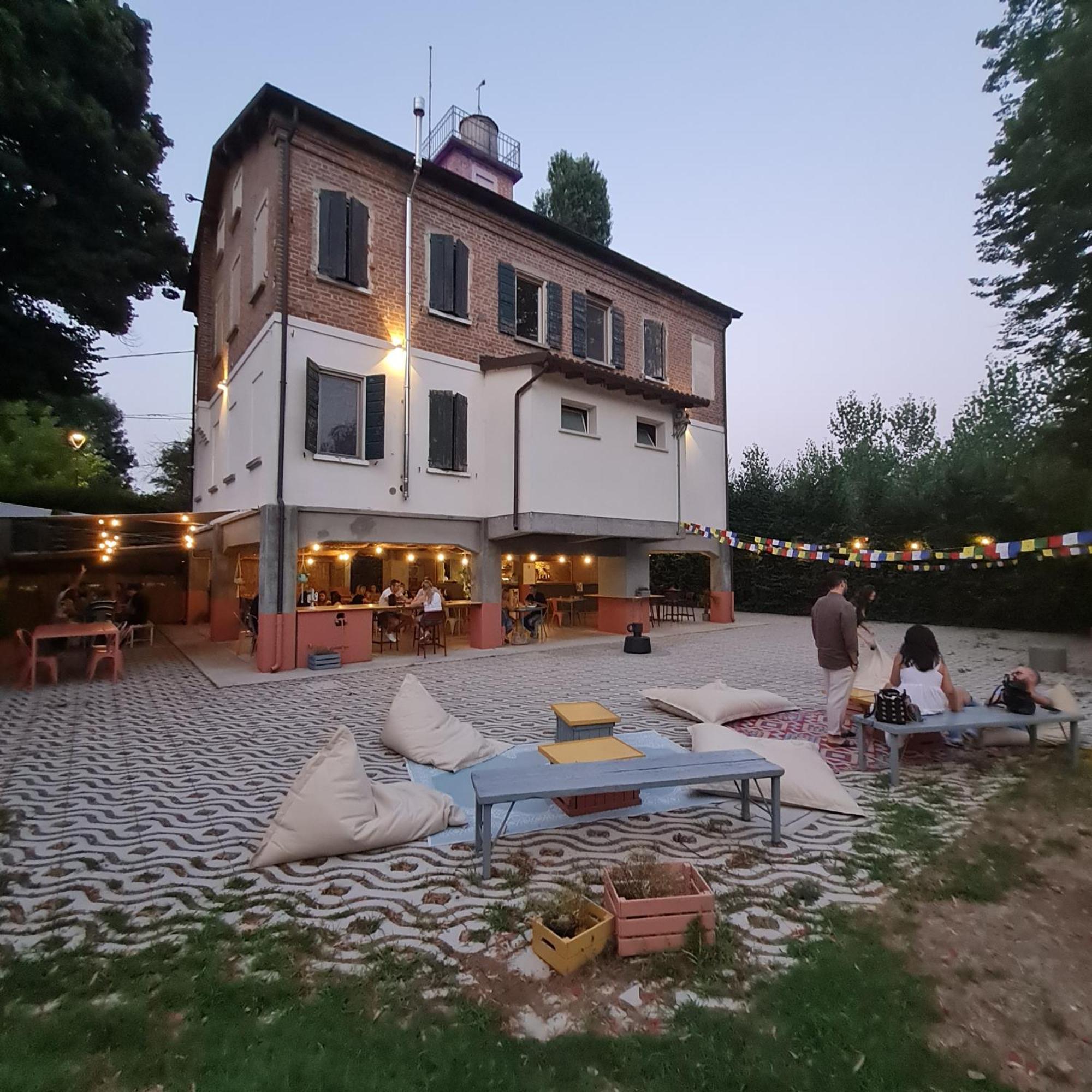 Locanda Dei Pontieri กวสตันญา ภายนอก รูปภาพ