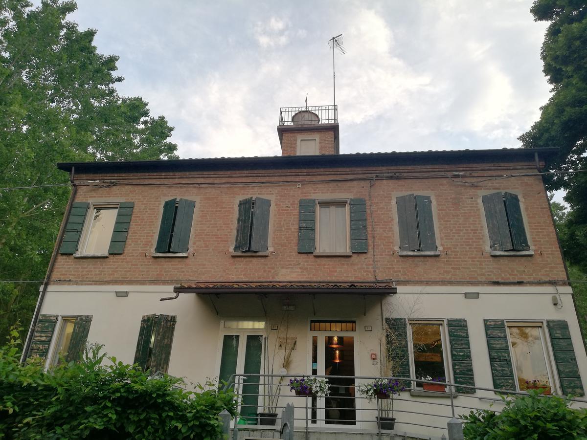 Locanda Dei Pontieri กวสตันญา ภายนอก รูปภาพ